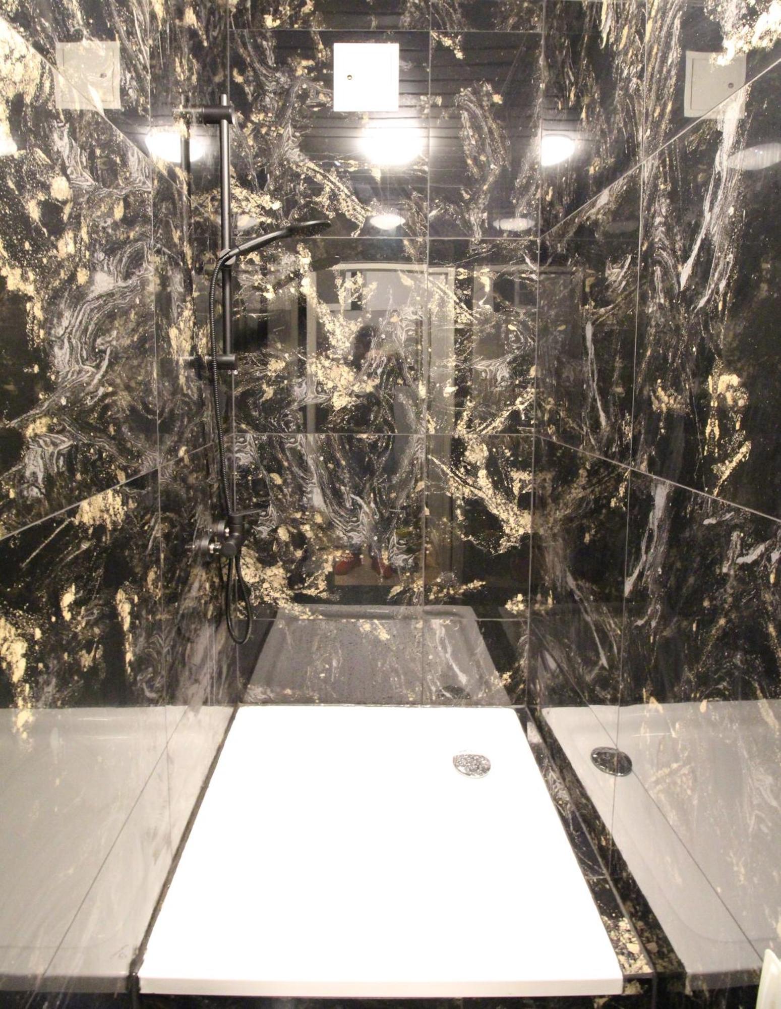 Zx Quad Room In Meidling 비엔나 외부 사진